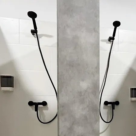 A Troita Only Pilgrims Solo Peregrinos Hostel *